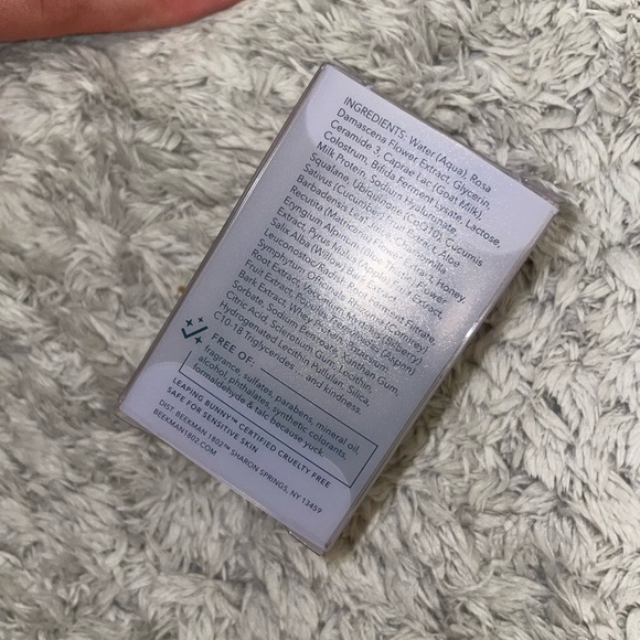 NWT Milk Drops Probiotic Ceramide Serum - Picture 2 of 4